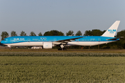 KLM - Royal Dutch Airlines Boeing 777-306(ER) (PH-BVB) at  Amsterdam - Schiphol, Netherlands