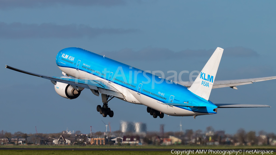 KLM - Royal Dutch Airlines Boeing 777-306(ER) (PH-BVC) | Photo 106237