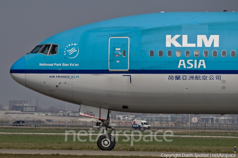 KLM - Royal Dutch Airlines Boeing 777-306(ER) (PH-BVC) | Photo 228347