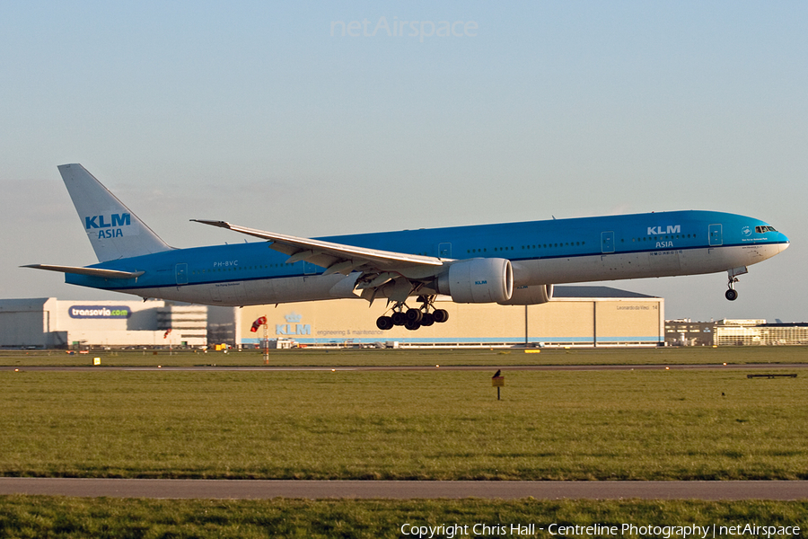 KLM - Royal Dutch Airlines Boeing 777-306(ER) (PH-BVC) | Photo 46180