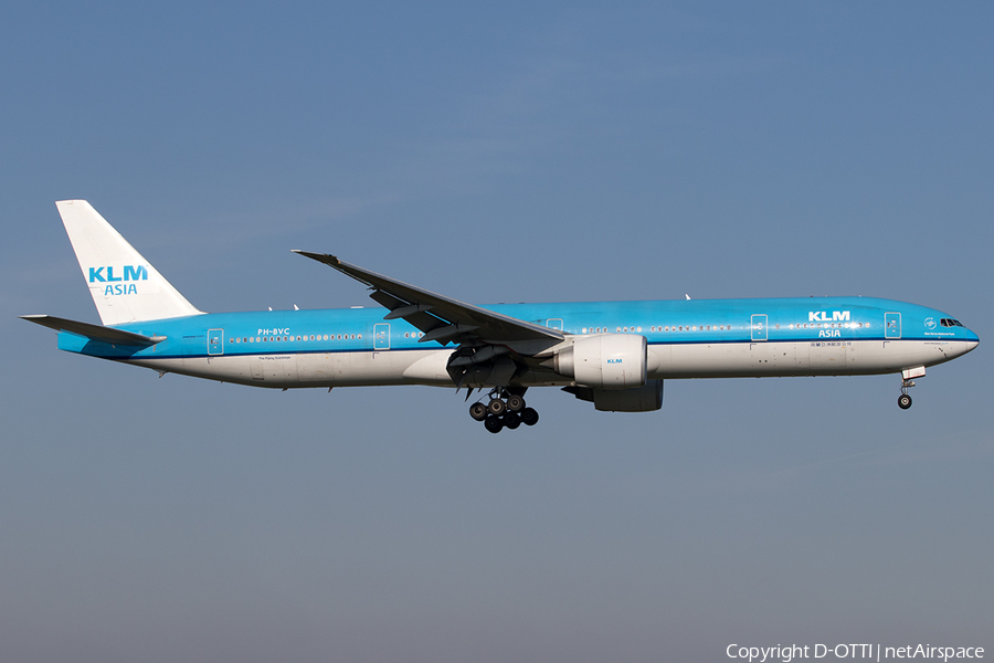 KLM - Royal Dutch Airlines Boeing 777-306(ER) (PH-BVC) | Photo 527046