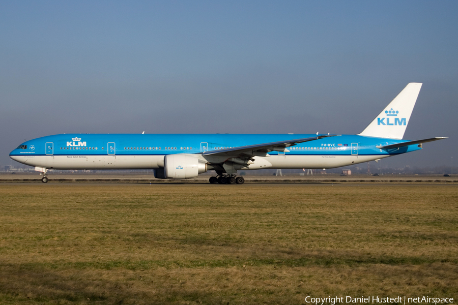 KLM - Royal Dutch Airlines Boeing 777-306(ER) (PH-BVC) | Photo 557881