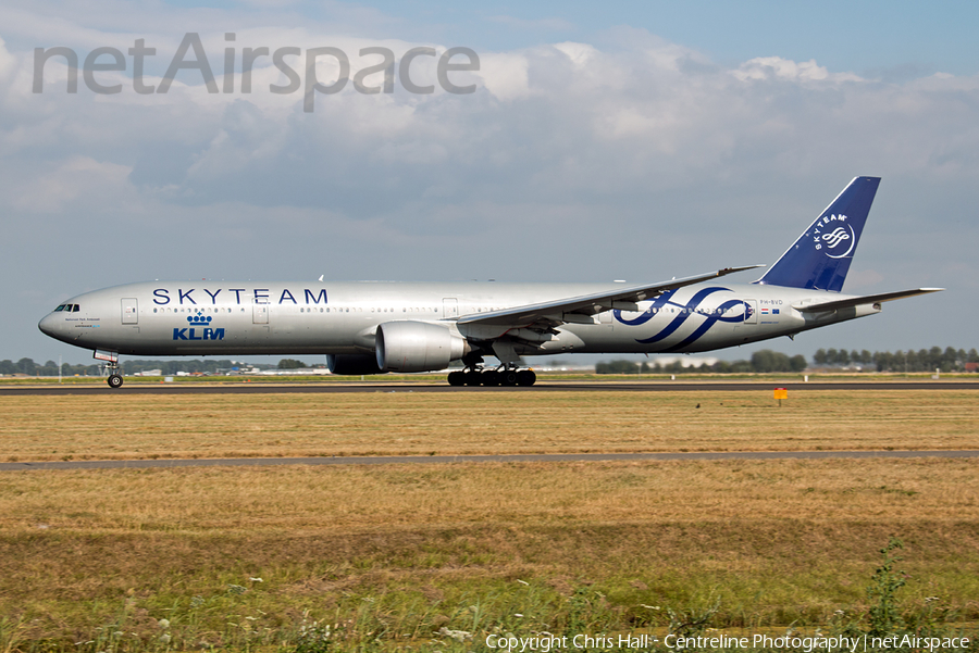 KLM - Royal Dutch Airlines Boeing 777-306(ER) (PH-BVD) | Photo 282283