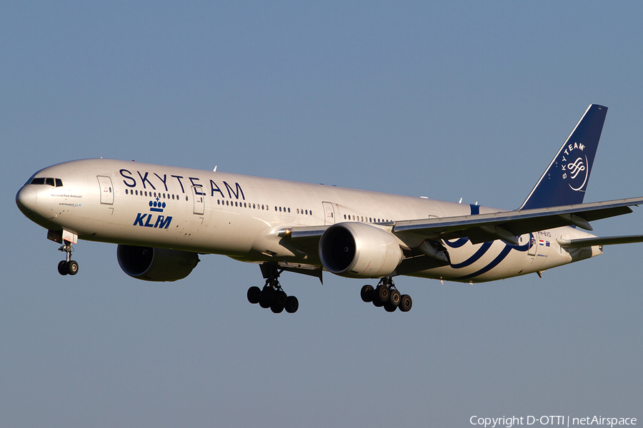 KLM - Royal Dutch Airlines Boeing 777-306(ER) (PH-BVD) | Photo 358515