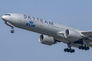KLM - Royal Dutch Airlines Boeing 777-306(ER) (PH-BVD) at  Amsterdam - Schiphol, Netherlands