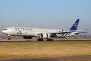 KLM - Royal Dutch Airlines Boeing 777-306(ER) (PH-BVD) at  Amsterdam - Schiphol, Netherlands