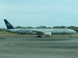 KLM - Royal Dutch Airlines Boeing 777-306(ER) (PH-BVD) at  Panama City - Tocumen International, Panama