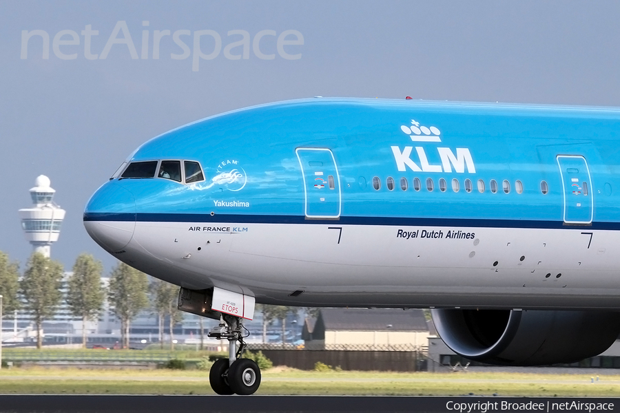 KLM - Royal Dutch Airlines Boeing 777-306(ER) (PH-BVF) | Photo 7277