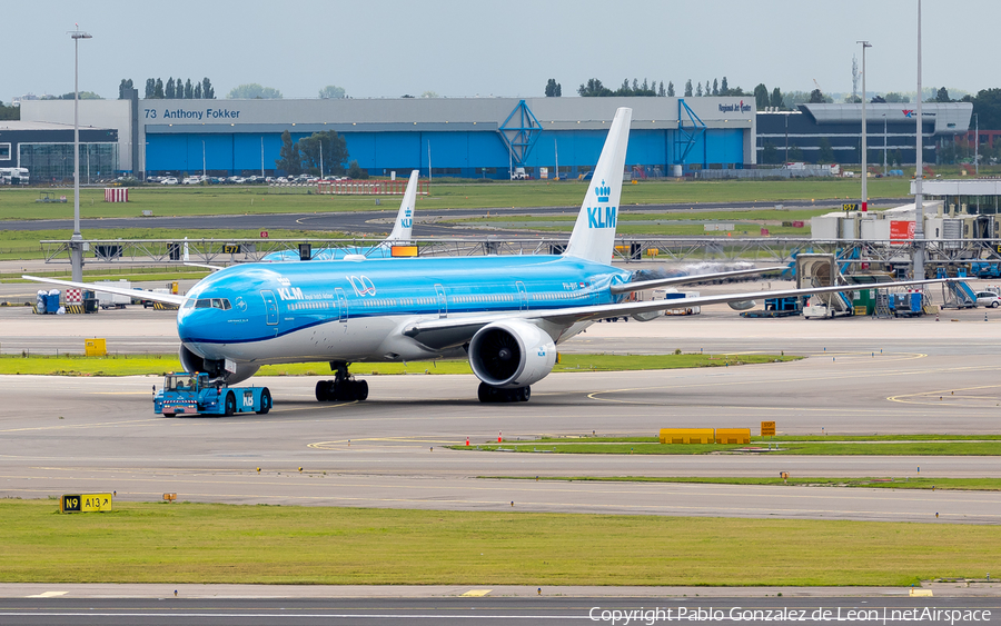 KLM - Royal Dutch Airlines Boeing 777-306(ER) (PH-BVF) | Photo 348516
