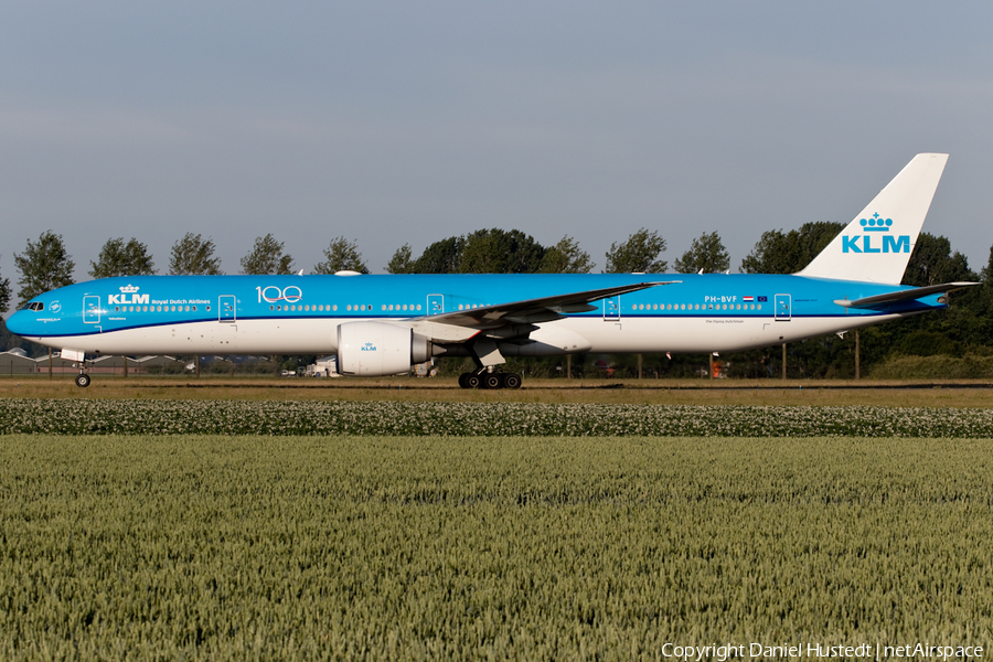 KLM - Royal Dutch Airlines Boeing 777-306(ER) (PH-BVF) | Photo 411413