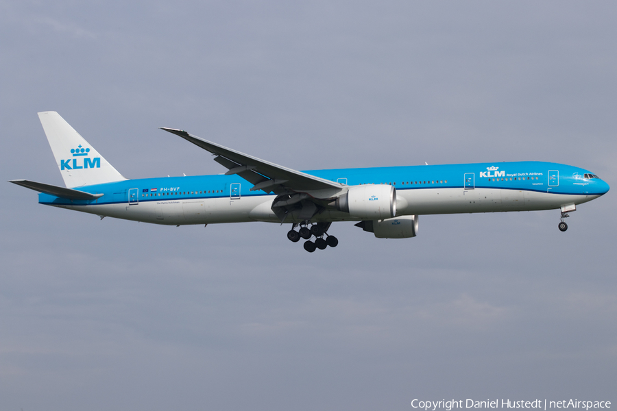 KLM - Royal Dutch Airlines Boeing 777-306(ER) (PH-BVF) | Photo 521193