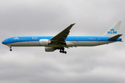 KLM - Royal Dutch Airlines Boeing 777-306(ER) (PH-BVF) at  Sao Paulo - Guarulhos - Andre Franco Montoro (Cumbica), Brazil