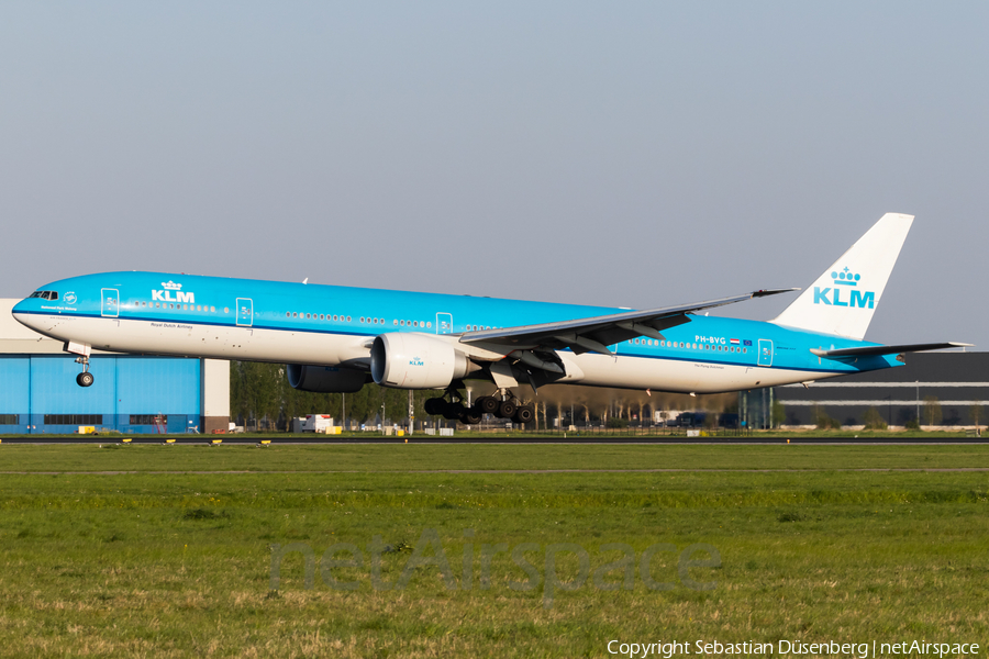 KLM - Royal Dutch Airlines Boeing 777-306(ER) (PH-BVG) | Photo 320058