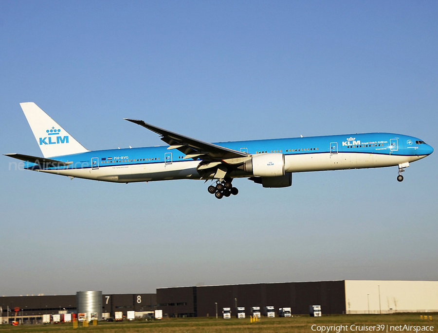 KLM - Royal Dutch Airlines Boeing 777-306(ER) (PH-BVG) | Photo 409054