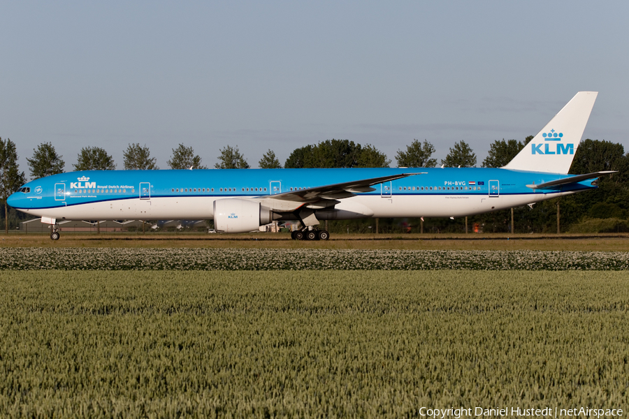KLM - Royal Dutch Airlines Boeing 777-306(ER) (PH-BVG) | Photo 411614