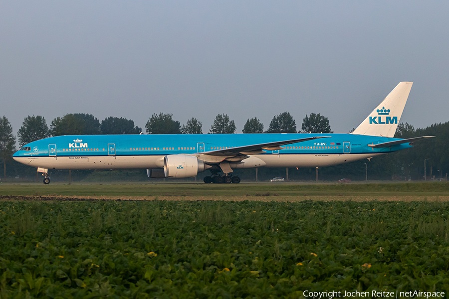 KLM - Royal Dutch Airlines Boeing 777-306(ER) (PH-BVI) | Photo 344202