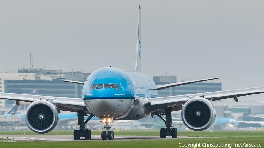 KLM - Royal Dutch Airlines Boeing 777-306(ER) (PH-BVK) | Photo 259242