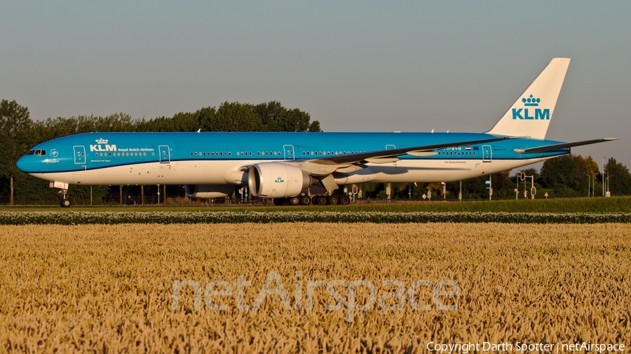 KLM - Royal Dutch Airlines Boeing 777-306(ER) (PH-BVN) | Photo 237029