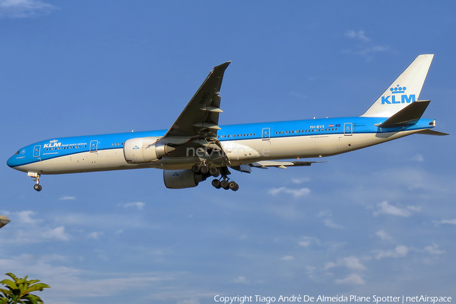 KLM - Royal Dutch Airlines Boeing 777-306(ER) (PH-BVS) | Photo 334177