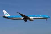 KLM - Royal Dutch Airlines Boeing 777-306(ER) (PH-BVU) at  Amsterdam - Schiphol, Netherlands