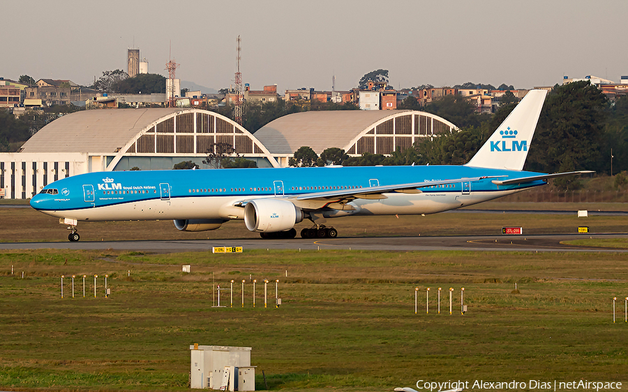 KLM - Royal Dutch Airlines Boeing 777-306(ER) (PH-BVV) | Photo 519206