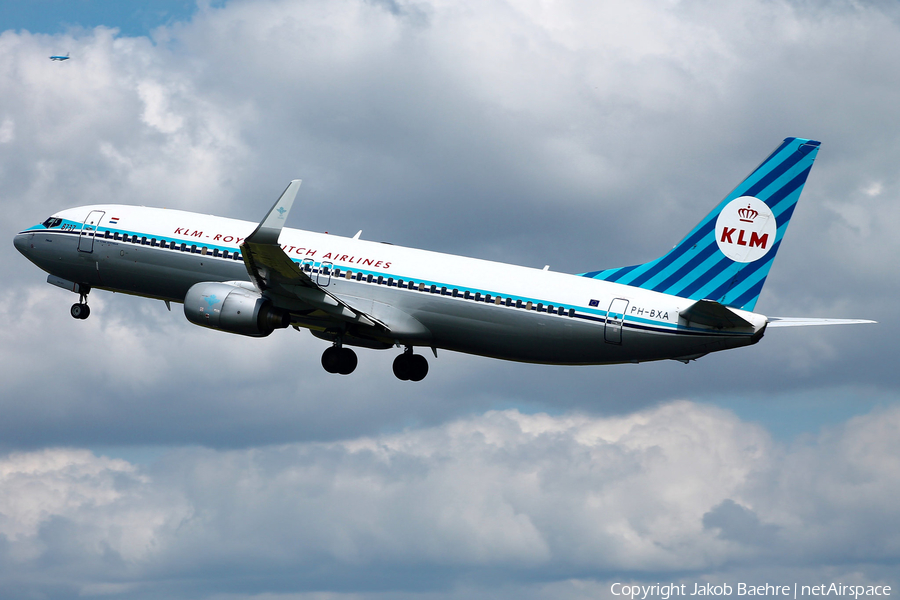 KLM - Royal Dutch Airlines Boeing 737-8K2 (PH-BXA) | Photo 173385