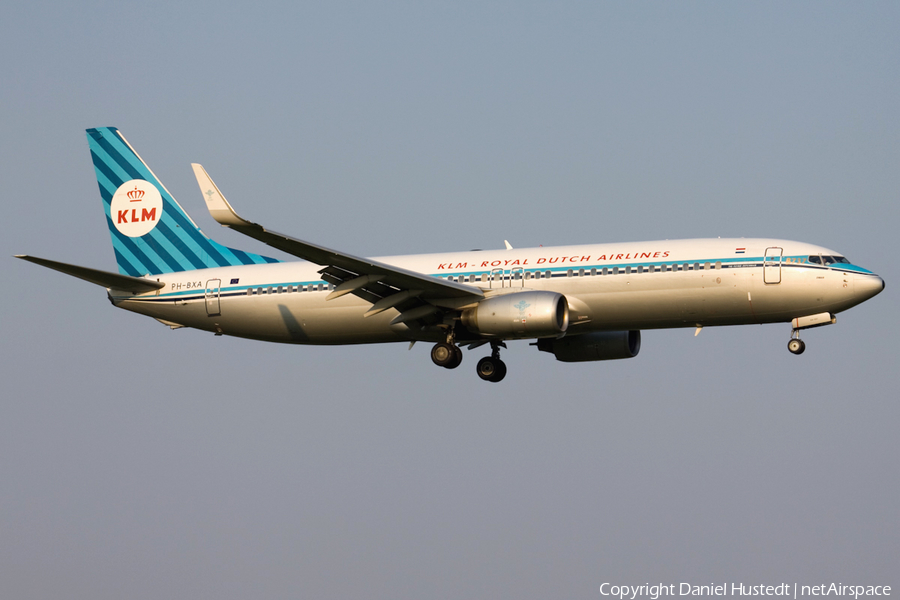 KLM - Royal Dutch Airlines Boeing 737-8K2 (PH-BXA) | Photo 551060