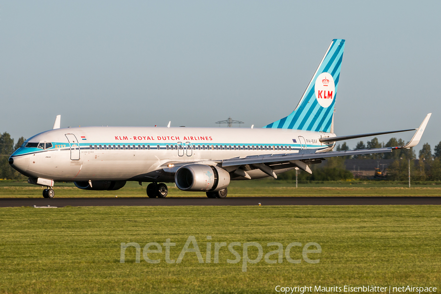 KLM - Royal Dutch Airlines Boeing 737-8K2 (PH-BXA) | Photo 90895