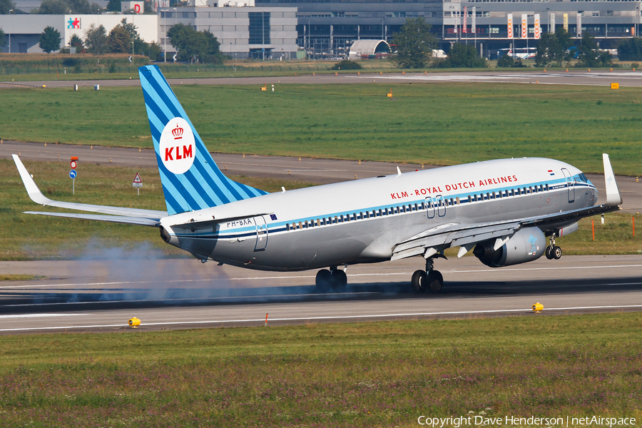 KLM - Royal Dutch Airlines Boeing 737-8K2 (PH-BXA) | Photo 40818