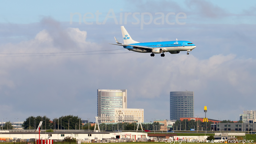 KLM - Royal Dutch Airlines Boeing 737-8K2 (PH-BXB) | Photo 181947