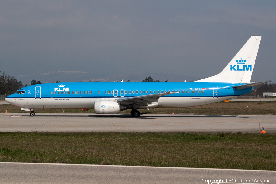 KLM - Royal Dutch Airlines Boeing 737-8K2 (PH-BXF) | Photo 196299