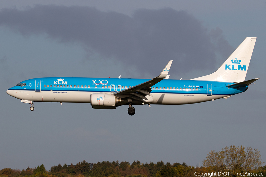 KLM - Royal Dutch Airlines Boeing 737-8K2 (PH-BXH) | Photo 354965