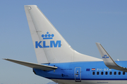 KLM - Royal Dutch Airlines Boeing 737-8K2 (PH-BXH) at  Milan - Malpensa, Italy