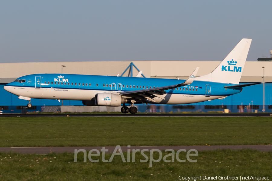 KLM - Royal Dutch Airlines Boeing 737-823 (PH-BXN) | Photo 331384