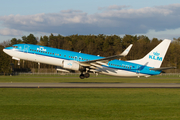 KLM - Royal Dutch Airlines Boeing 737-823 (PH-BXN) at  Hamburg - Fuhlsbuettel (Helmut Schmidt), Germany