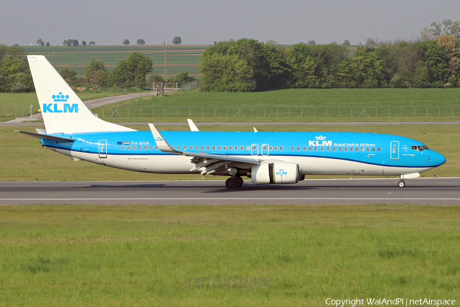 KLM - Royal Dutch Airlines Boeing 737-823 (PH-BXN) | Photo 509545
