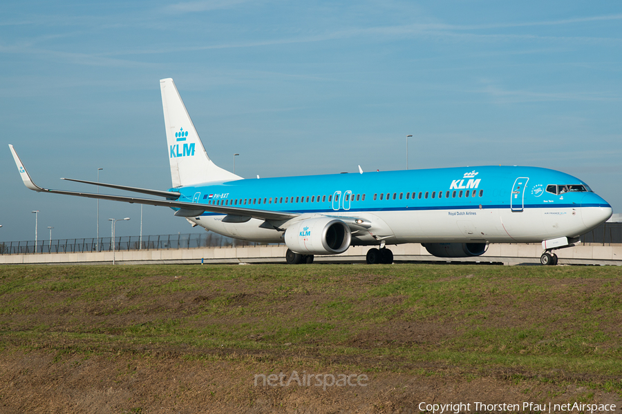 KLM - Royal Dutch Airlines Boeing 737-9K2 (PH-BXT) | Photo 64971