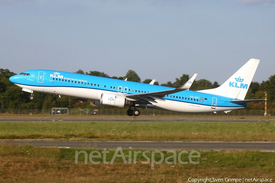 KLM - Royal Dutch Airlines Boeing 737-9K2 (PH-BXT) | Photo 255166