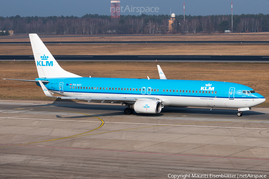 KLM - Royal Dutch Airlines Boeing 737-9K2 (PH-BXT) | Photo 101456