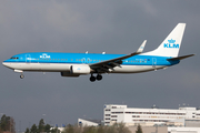 KLM - Royal Dutch Airlines Boeing 737-8BK (PH-BXU) at  Stockholm - Arlanda, Sweden