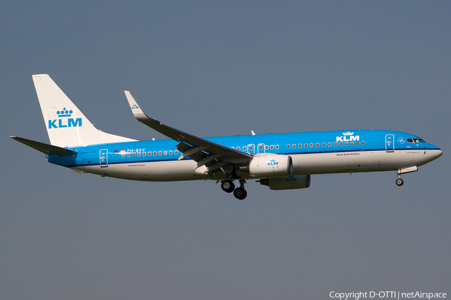 KLM - Royal Dutch Airlines Boeing 737-8K2 (PH-BXV) | Photo 199018
