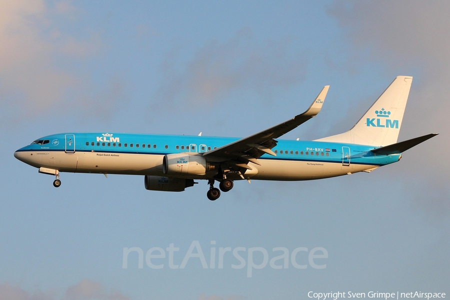 KLM - Royal Dutch Airlines Boeing 737-8K2 (PH-BXV) | Photo 55824
