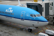 KLM - Royal Dutch Airlines Boeing 737-8K2 (PH-BXV) at  Lisbon - Portela, Portugal