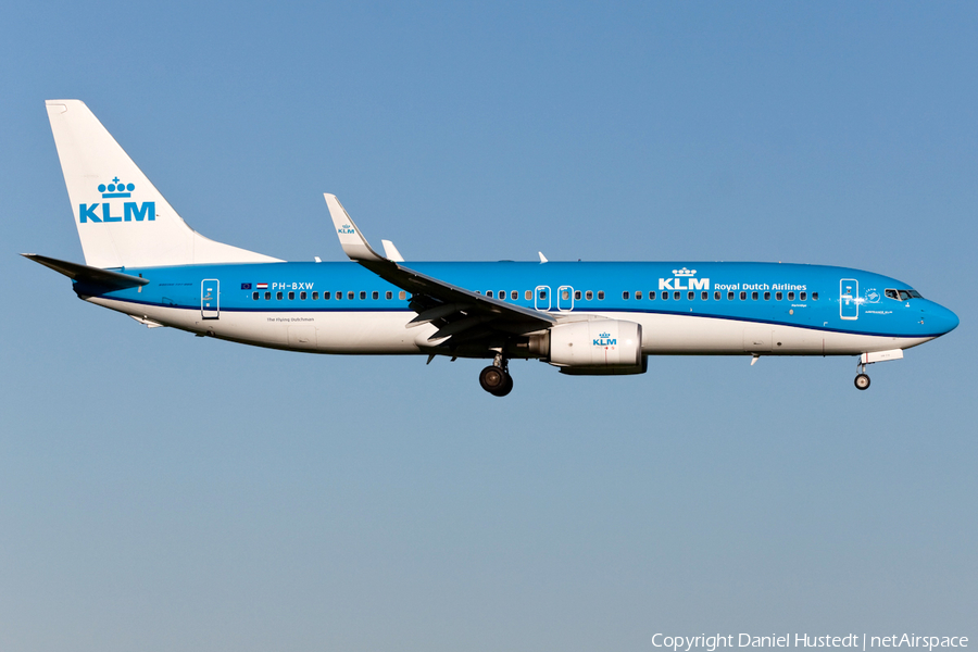 KLM - Royal Dutch Airlines Boeing 737-8K2 (PH-BXW) | Photo 479807