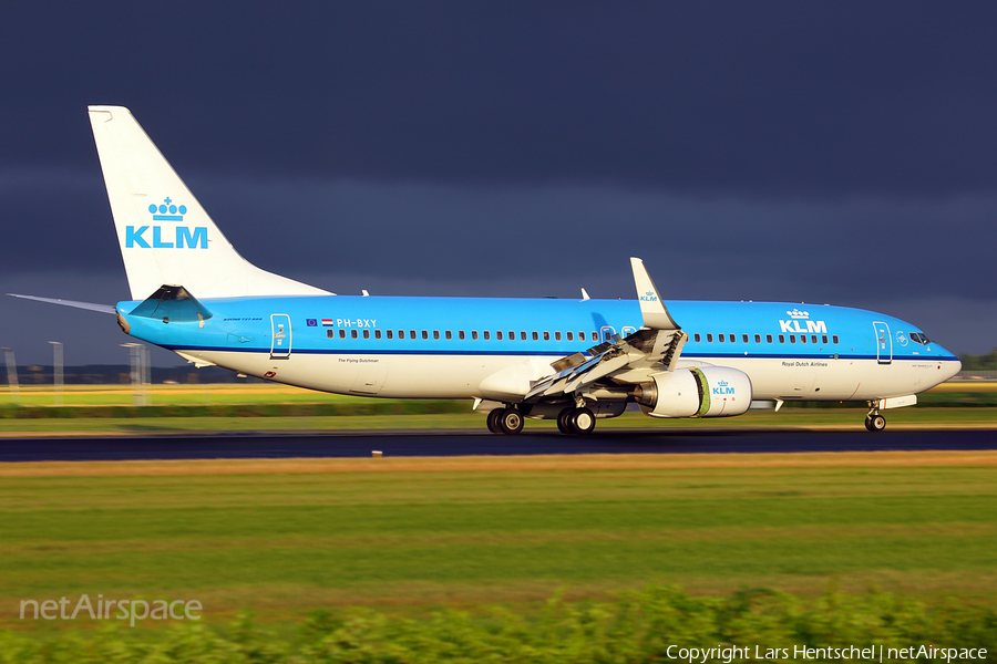 KLM - Royal Dutch Airlines Boeing 737-8K2 (PH-BXY) | Photo 82299