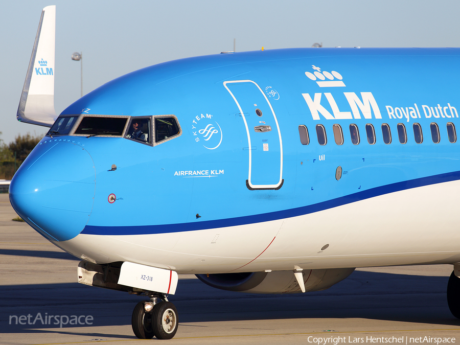 KLM - Royal Dutch Airlines Boeing 737-8K2 (PH-BXZ) | Photo 127708