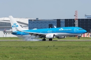 KLM - Royal Dutch Airlines Boeing 737-8K2 (PH-BXZ) at  Warsaw - Frederic Chopin International, Poland
