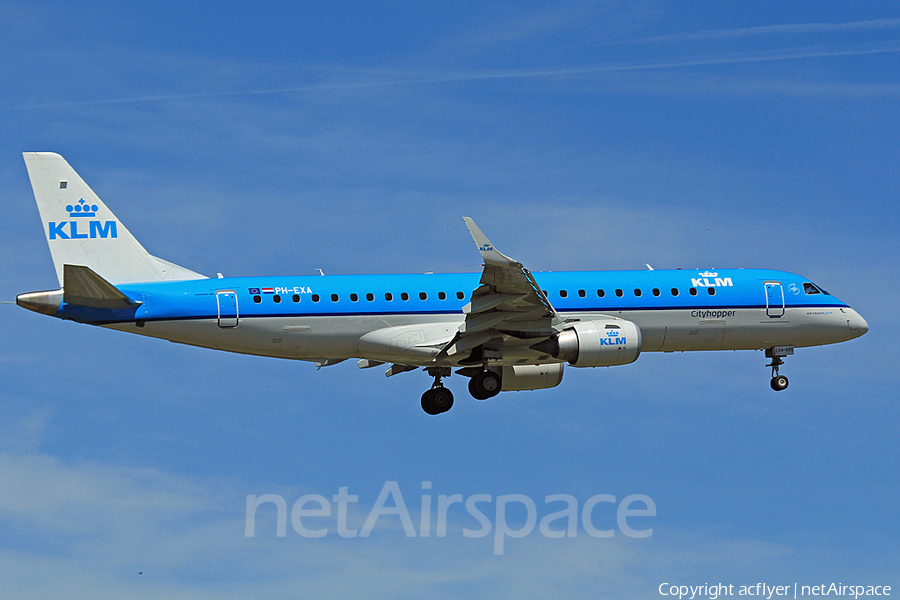 KLM Cityhopper Embraer ERJ-190STD (ERJ-190-100STD) (PH-EXA) | Photo 176807