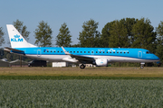 KLM Cityhopper Embraer ERJ-190STD (ERJ-190-100STD) (PH-EXA) at  Amsterdam - Schiphol, Netherlands