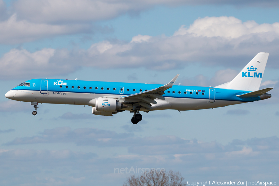 KLM Cityhopper Embraer ERJ-190STD (ERJ-190-100STD) (PH-EXA) | Photo 153915